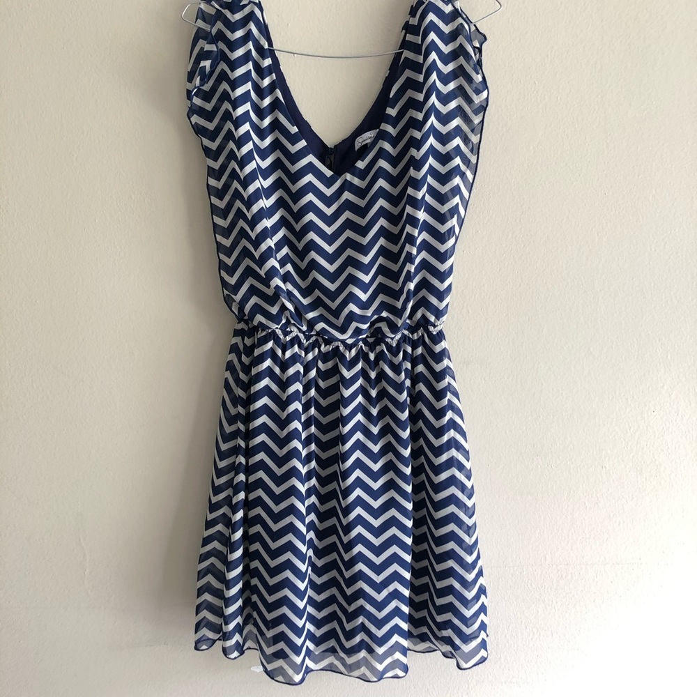 Speechless Y2K White Navy Blue Chevron Blouson Mini Dress Size XS